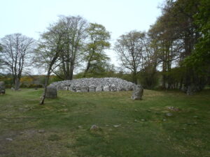 Clava Cairns, Rundgräber