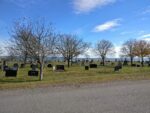 Friedhof mit Ausblick aufs Meer