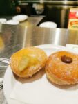 Teilchen in einem Italienischen Cafe