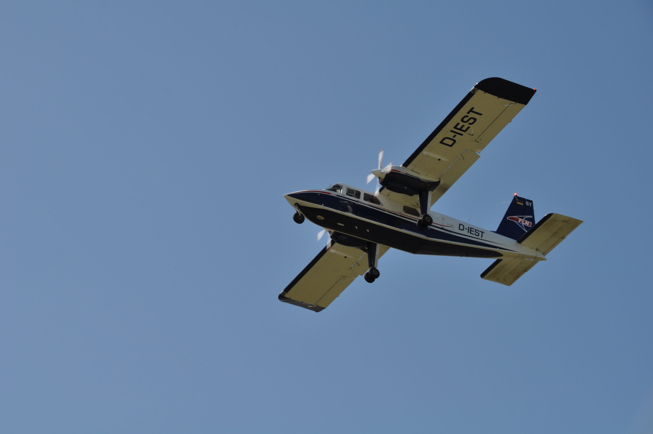 Wangerooge 3: Flugzeuge und Raupen