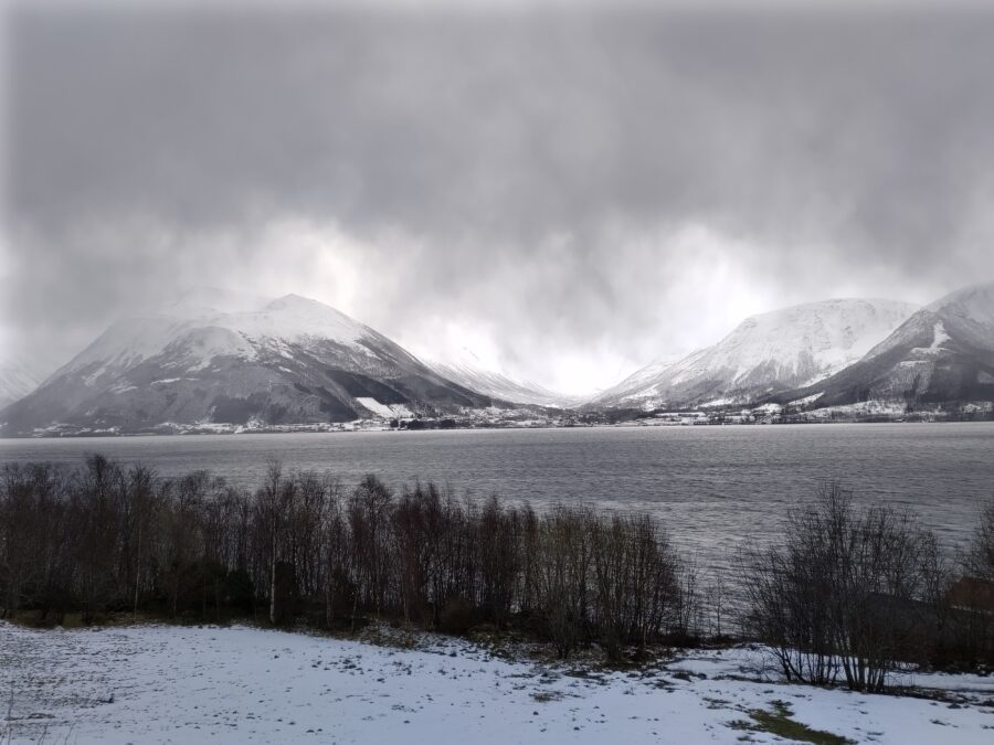 Norwegen – Hareid und Ulsteinvik – Winter und Schnee